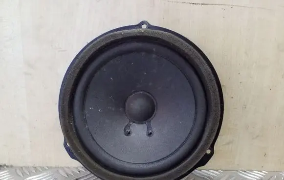 Ford Focus Front door speaker AA6T18808AA