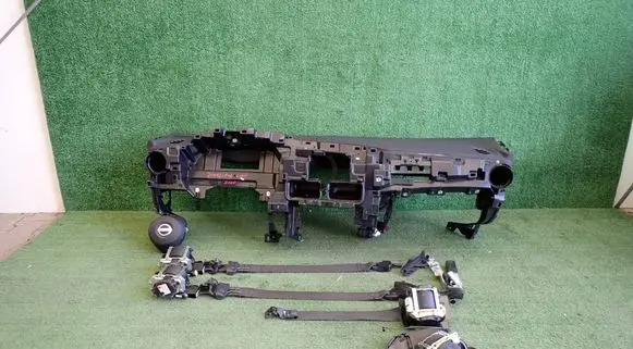 Nissan Juke II F16 Dashboard 