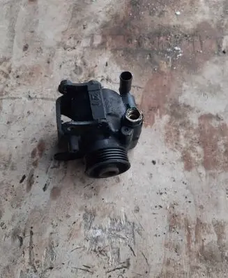 Ford Mondeo MK II Power steering pump