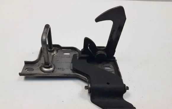 Skoda Yeti (5L) Tailgate/trunk/boot lock/catch/latch 5L0823480A