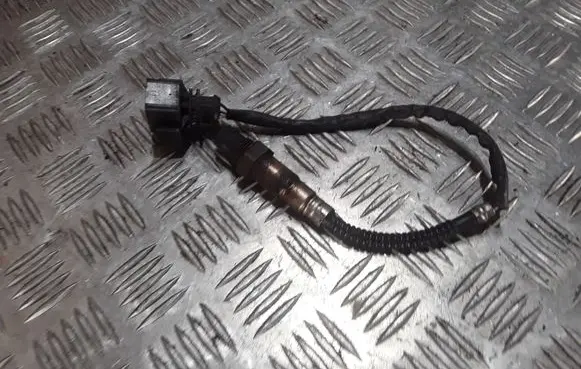 Audi A8 S8 D2 4D Lambda probe sensor 3A0973334