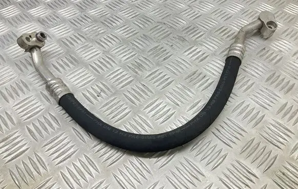 Air conditioning (A/C) pipe/hose