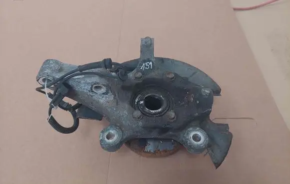 Chrysler Voyager Front wheel hub spindle knuckle 0474357AB