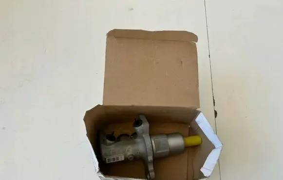 Audi A6 S6 C7 4G Master brake cylinder 4G2611021A