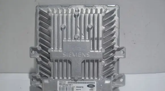 Land Rover Discovery 3 - LR3 Engine control unit/module 5WS40278BT