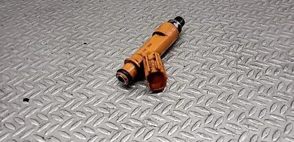 Opel Agila B Fuel injector 7LJBA