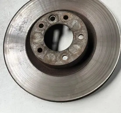 Volkswagen Touareg II Front brake disc