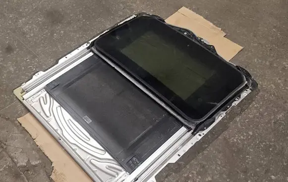 BMW 3 E92 E93 Sunroof set 7046159 0953607 17153671