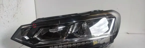 Volkswagen Touran III Headlight/headlamp 5TB941035B 2702427