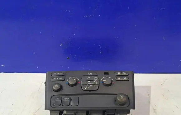 Volvo V70 Interior fan control switch 8651242