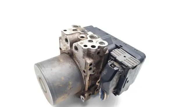 Toyota RAV 4 (XA40) ABS Pump 44540-42302 133000-0710 89541-42562