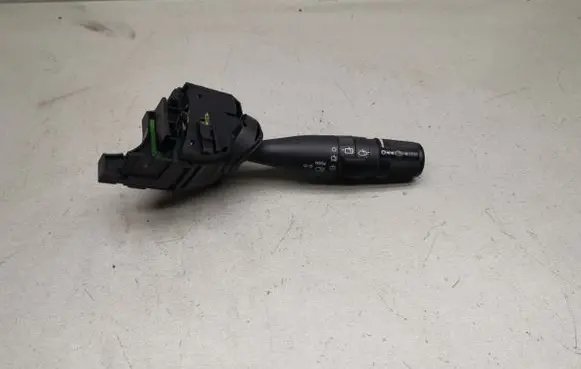 Chrysler Voyager Indicator stalk 28128109