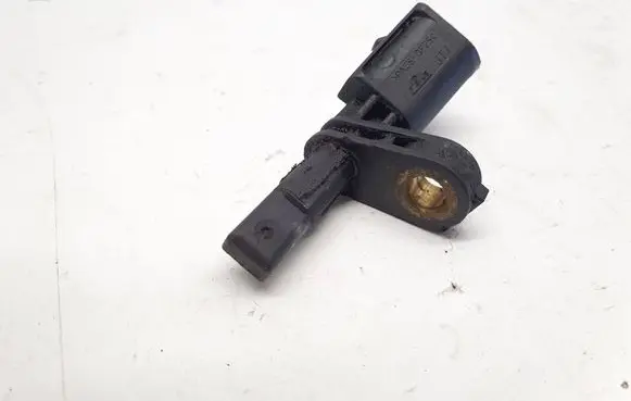 Skoda Octavia Mk2 (1Z) ABS brake wheel speed sensor 7H0927804 1007150703