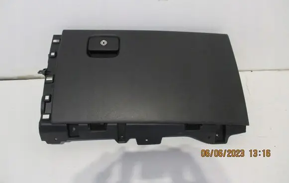 BMW 2 Active Tourer U06 Engine bonnet/hood J8A2060T10A
