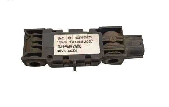 Nissan Micra Airbag deployment crash/impact sensor 0285003023 98582AX300 100456
