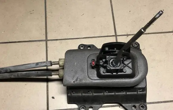 Alfa Romeo Mito Gear shifter/selector 55346214