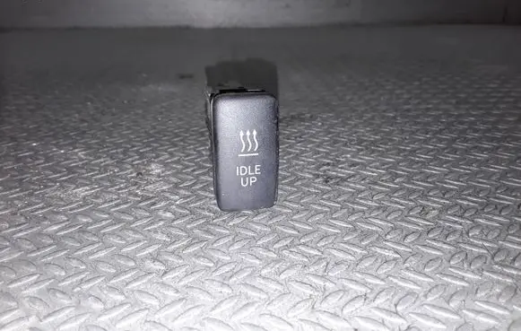 Toyota Avensis Verso Seat heating switch 156936