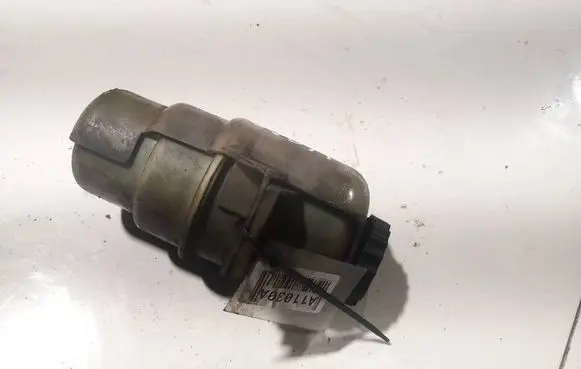 Fiat Freemont Power steering fluid tank/reservoir 