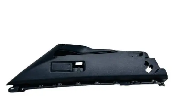 Trunk/boot side trim panel