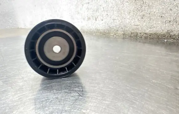 Opel Astra F Belt tensioner pulley 532004010 F224966