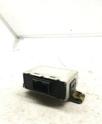 Audi A6 S6 C4 4A Alarm control unit/module 
