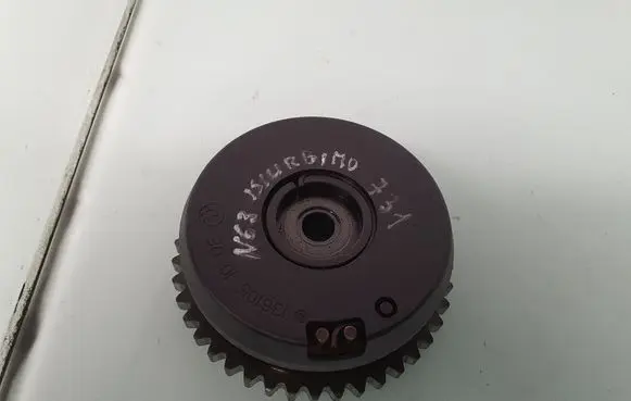BMW 7 F01 F02 F03 F04 Camshaft pulley/ VANOS 7598001 11367598001