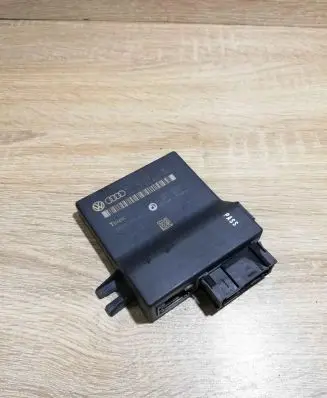 Audi Q7 4L Gateway control module 4L0907468