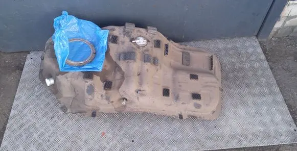 KIA Sportage Fuel tank 31100D7050