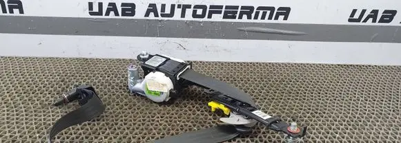 KIA Sportage Front seatbelt 888103U210