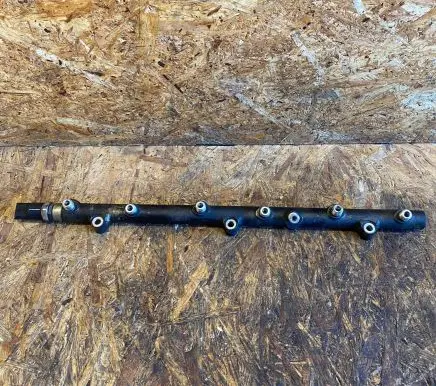 BMW 5 E39 Fuel main line pipe 009008 0445216002