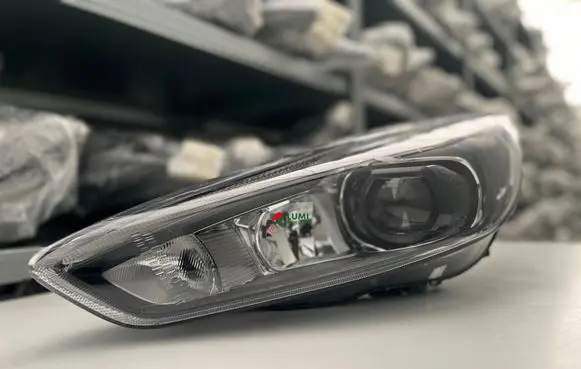 Ford Focus Headlight/headlamp F1EB13006CF