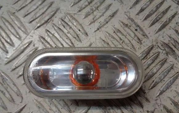 Seat Ibiza IV (6J,6P) Front fender indicator light 6L0949117A