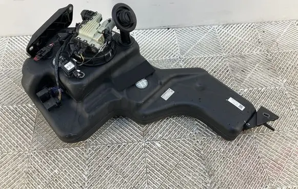 Volkswagen Sharan AdBlue liquid reservoir 7N0131877G