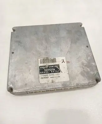 Toyota Land Cruiser (J100) Engine control unit/module 8966660761 1758006442