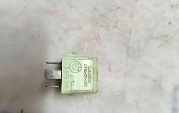 BMW 3 E46 Other relay 61368373700