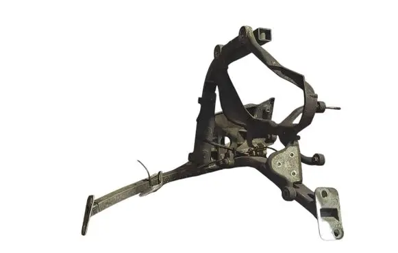 Audi A8 S8 D3 4E Front bumper mounting bracket 4E0821137E