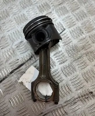BMW X5 E70 Piston with connecting rod 