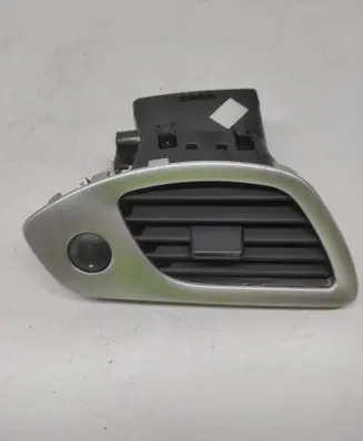 Renault Scenic III - Grand scenic III Dashboard side air vent grill/cover trim 1012124 10016