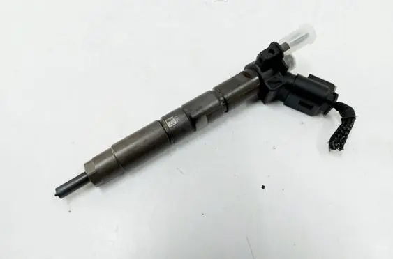Fuel injector