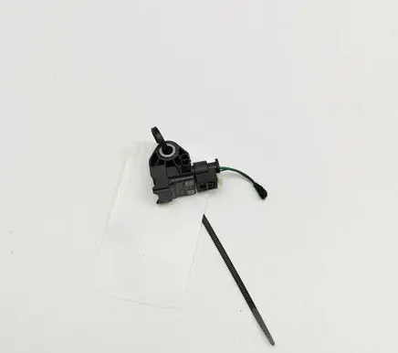 Aston Martin DBX Airbag deployment crash/impact sensor A2139051300