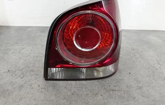 Volkswagen Polo IV 9N3 Rear/tail lights 