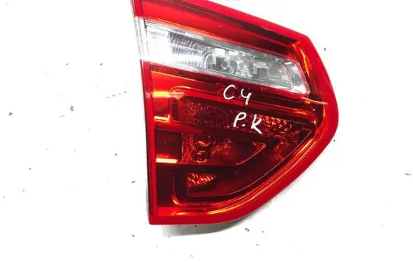 Citroen C4 I Picasso Tailgate rear/tail lights
