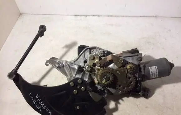 Chrysler Voyager Tailgate/trunk/boot lift motor 