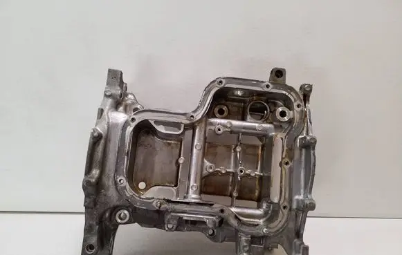 Toyota Yaris Cross Oil sump 10710
