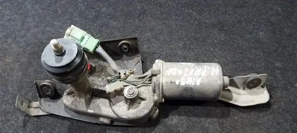 Honda Prelude Rear window wiper motor nenustayta