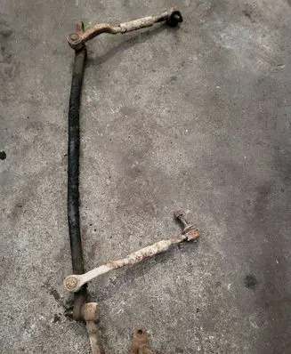 Mitsubishi L200 Steering tie rod 