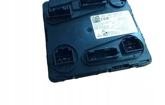 Audi A4 S4 B9 8W Comfort/convenience module 8W1907064DC
