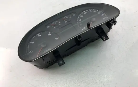Volkswagen Polo V 6R Speedometer (instrument cluster) 6Q0920825F