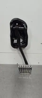 Mercedes-Benz E W213 Brake pedal A2052920415 A2222940001