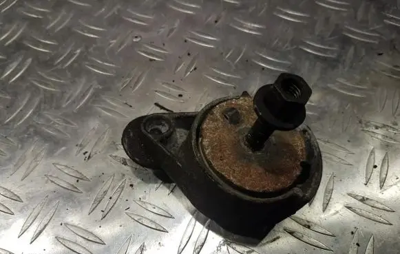 Chrysler Voyager Generator/alternator belt tensioner 04612894ae